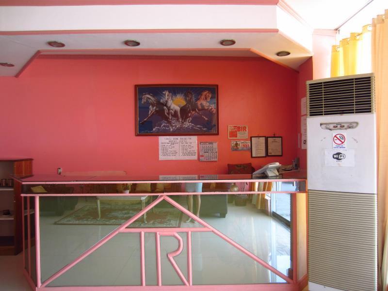 John Mig Hotel マクタン エクステリア 写真