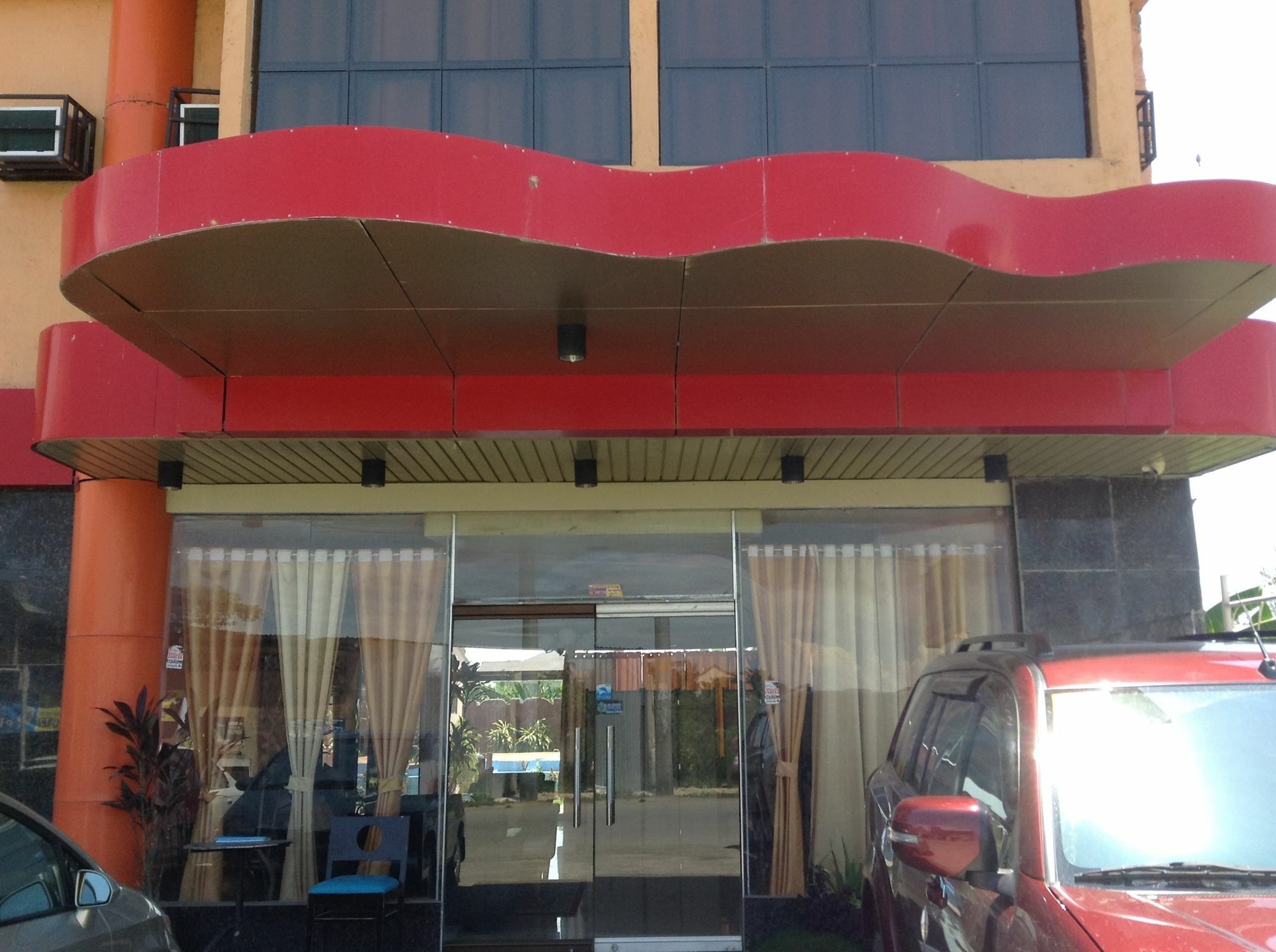 John Mig Hotel マクタン エクステリア 写真